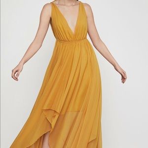 BCBGMAXAZRIA Draped Chiffon Maxi Dress - size 6